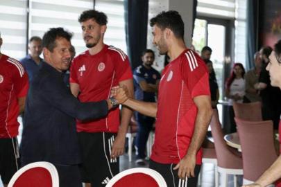Emre Belözoğlu’ndan Antalyaspor’a duygusal veda: “Daha hayırlı olacağına inanıyorum”