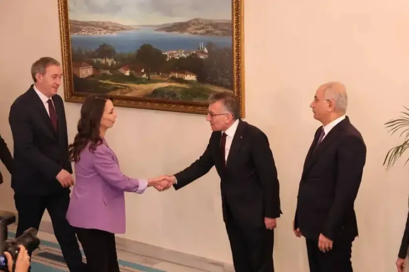 Meclis’te AK Parti–DEM Parti Görüşmesi: Siyasi Diyalog Vurgusu