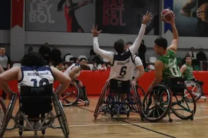Vakıflar Tekerlekli Sandalye Basketbol Takımı Bursa Deplasmanı’ndan galibiyetle döndü