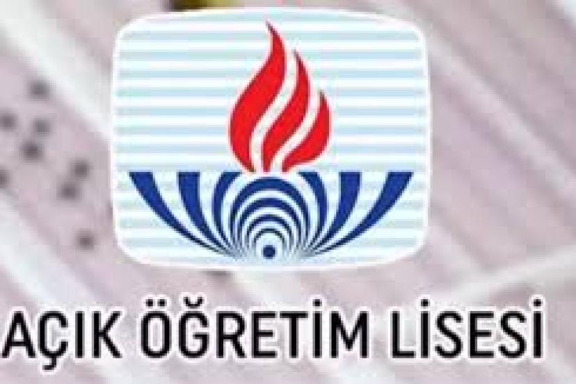 Açık Öğretimde Kayıt Yenileme Ücreti 750 TL Oldu ' Çalışan Öğrenciler Zor Durumda: “Eğitim mi, Geçim mi?”