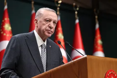 Cumhurbaşkanı Erdoğan’dan Suriye Sınırında Bayrağın İndirilmesine Sert Tepki