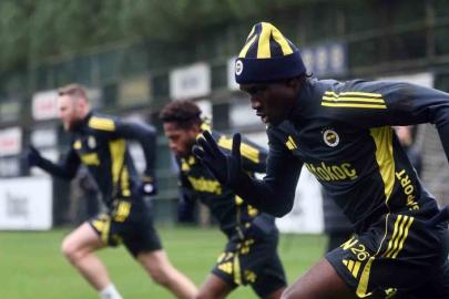 Fenerbahçe'de, Trabzonspor maçı hazırlıkları başladı!