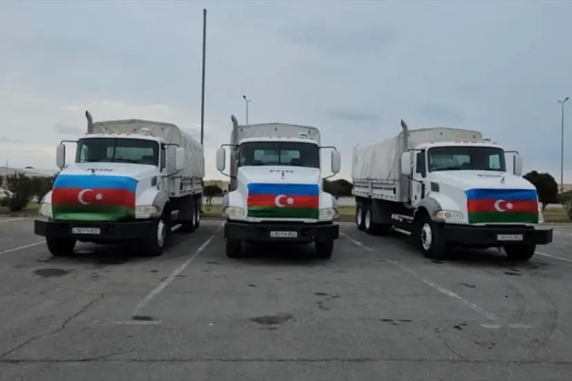 Azerbaycan ' Cumhurbaşkanı İlham Aliyev’in talimatı ile  İran’a insani yardım araçları gönderildi