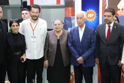 Derviş Eroğlu ve eşi Meral Eroğlu, UBP sıralama seçiminde oy kullandı